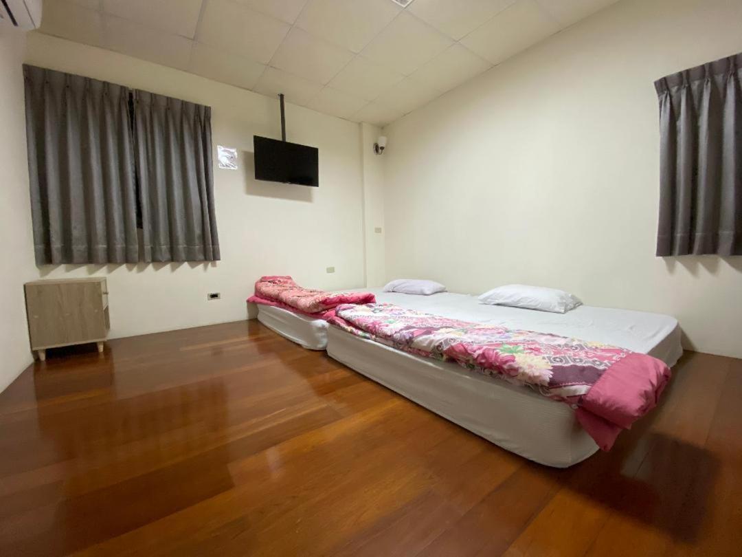 Xiao Gu Homestay Taitung Ngoại thất bức ảnh